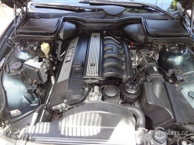 Капремонт двигателя BMW 750 LiX 4.4